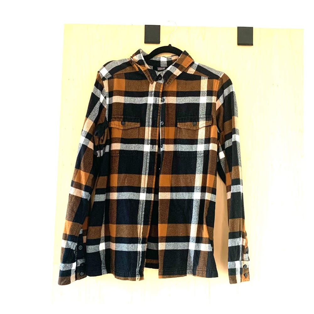 Patagonia Women’s flannel
